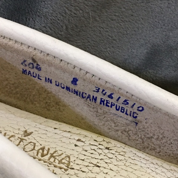 Minnetonka Moccasins - Picture 4 of 7